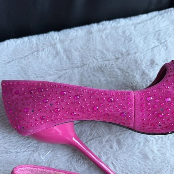 FRH Pink Rhinestone Pumps - Picture 9 of 15